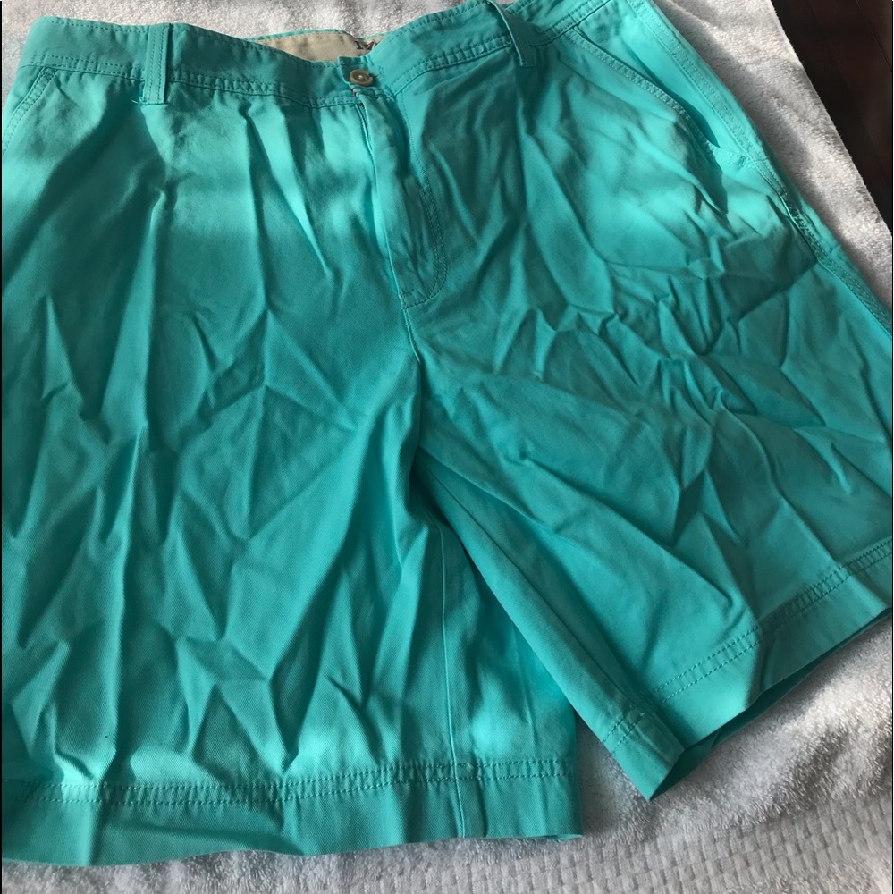 New mens flat front izod shorts size 38